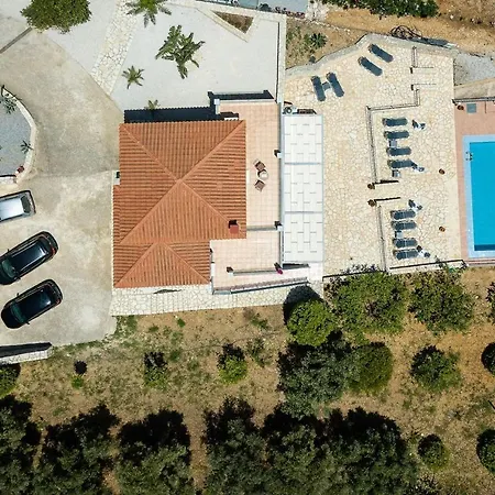 Villa Jupiter With View, Private Pool And Tennis Court Kournas